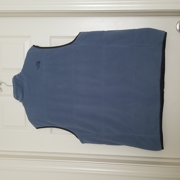 Northface Reversible Vest - Picture 6 of 9